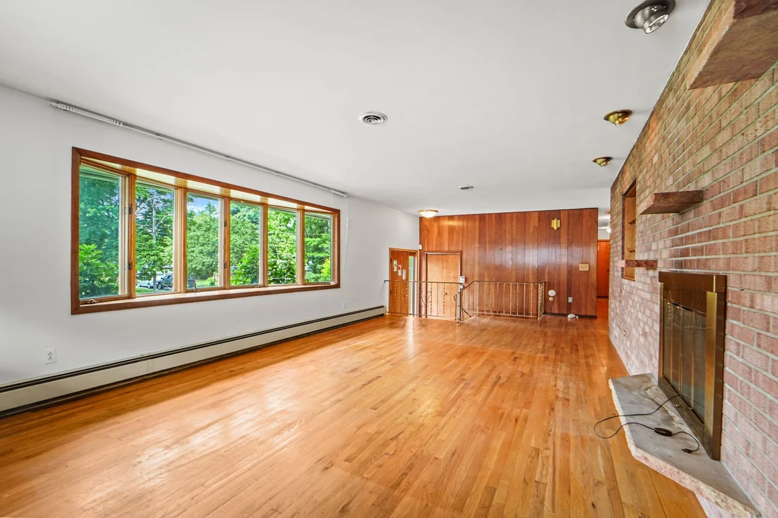 Photo of 3625 Pinecrest Road