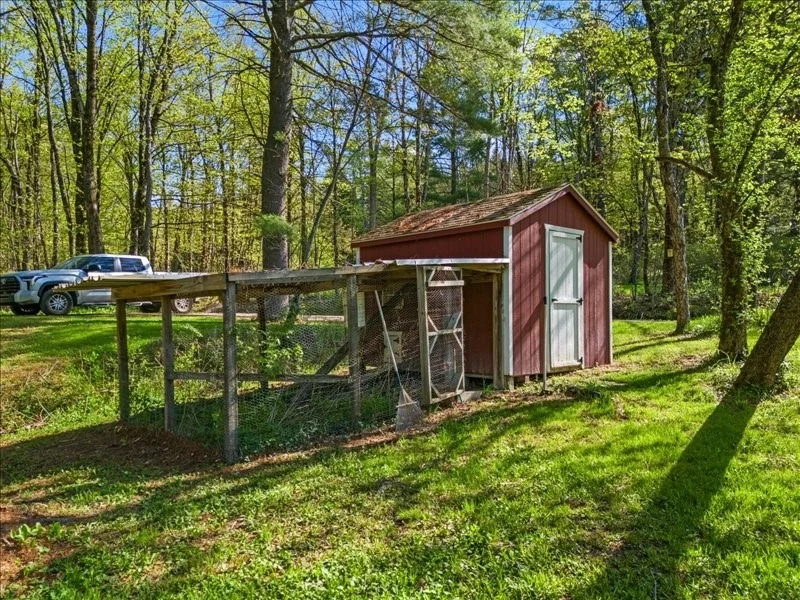 Photo of 613 Waldon Road
