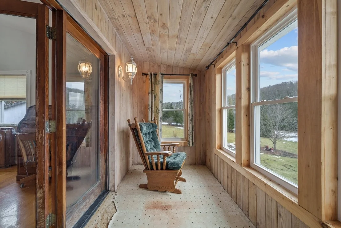 Photo of 592 Frank Hyde Road