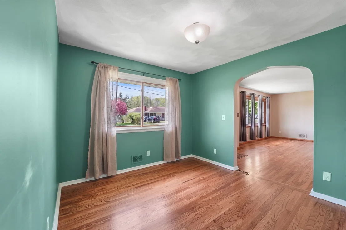 Photo of 504 Winston Drive