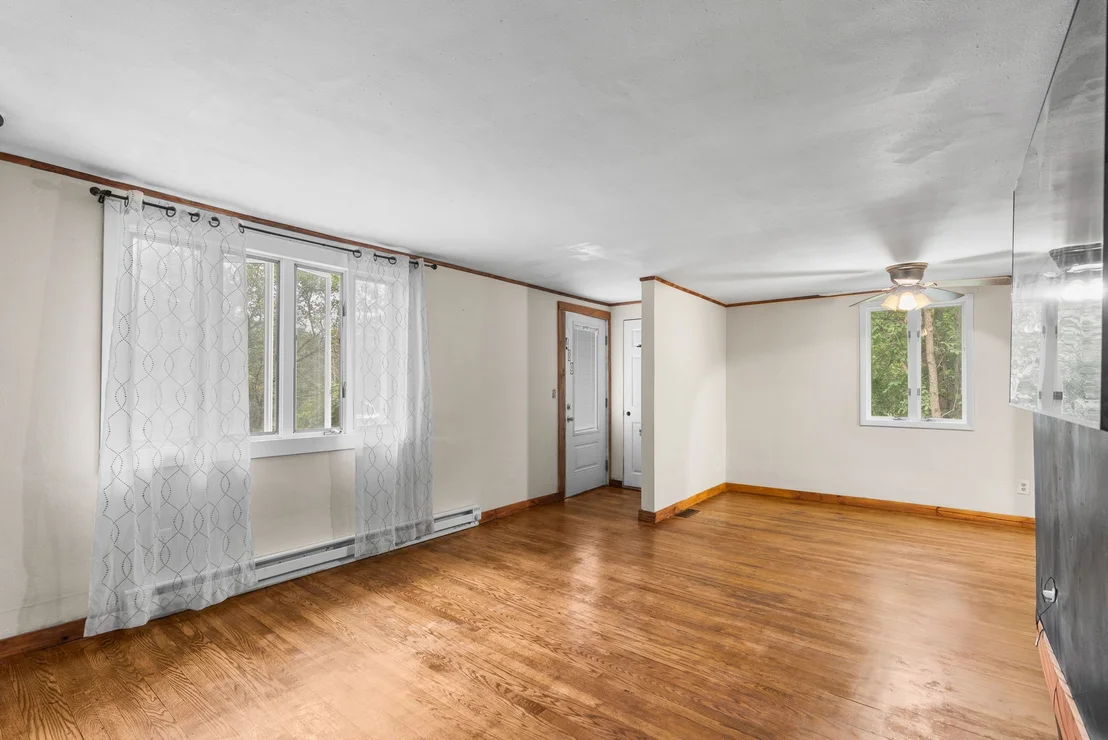 Photo of 489 Foley Road