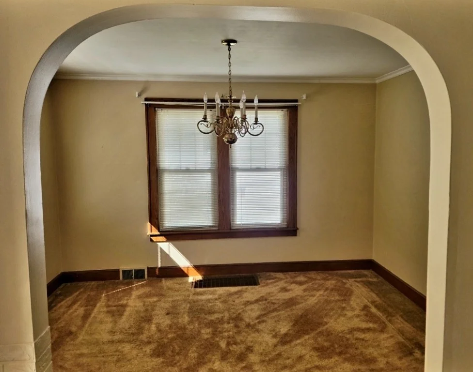 Photo of 128 Iris Drive