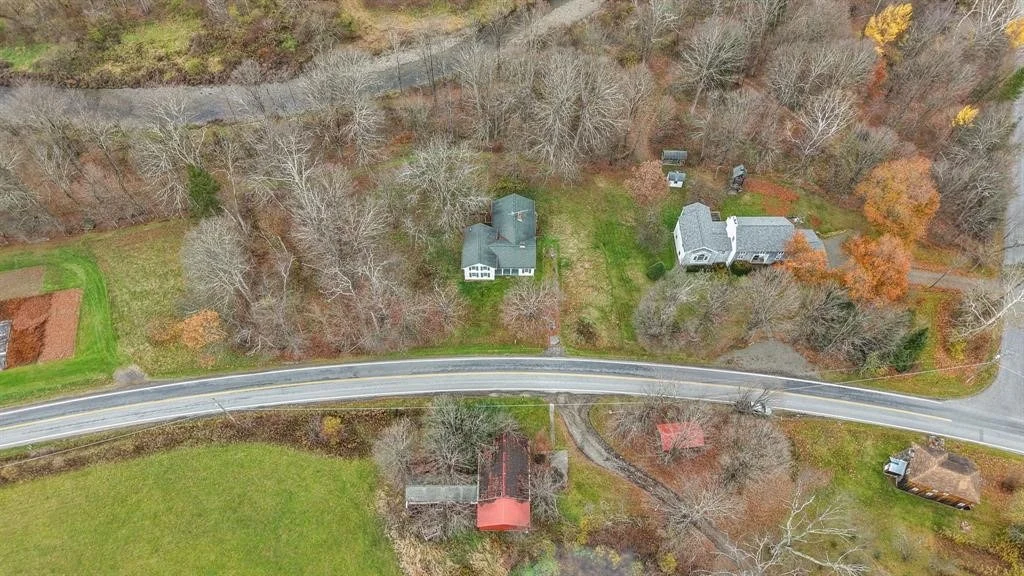 Photo of 245 County Rd 9