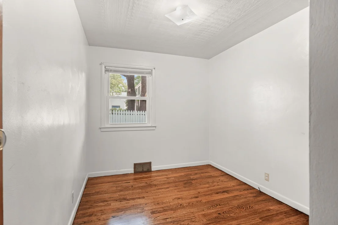 Photo of 4 Perry Street