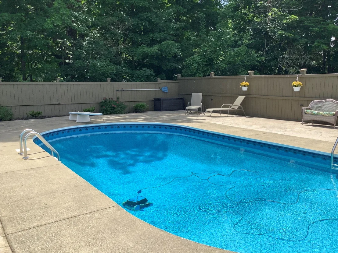 Photo of 6 Mountainview Drive