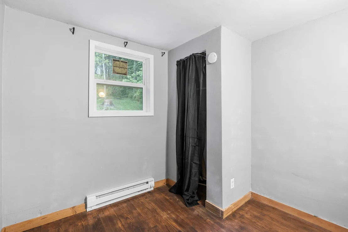 Photo of 489 Foley Road