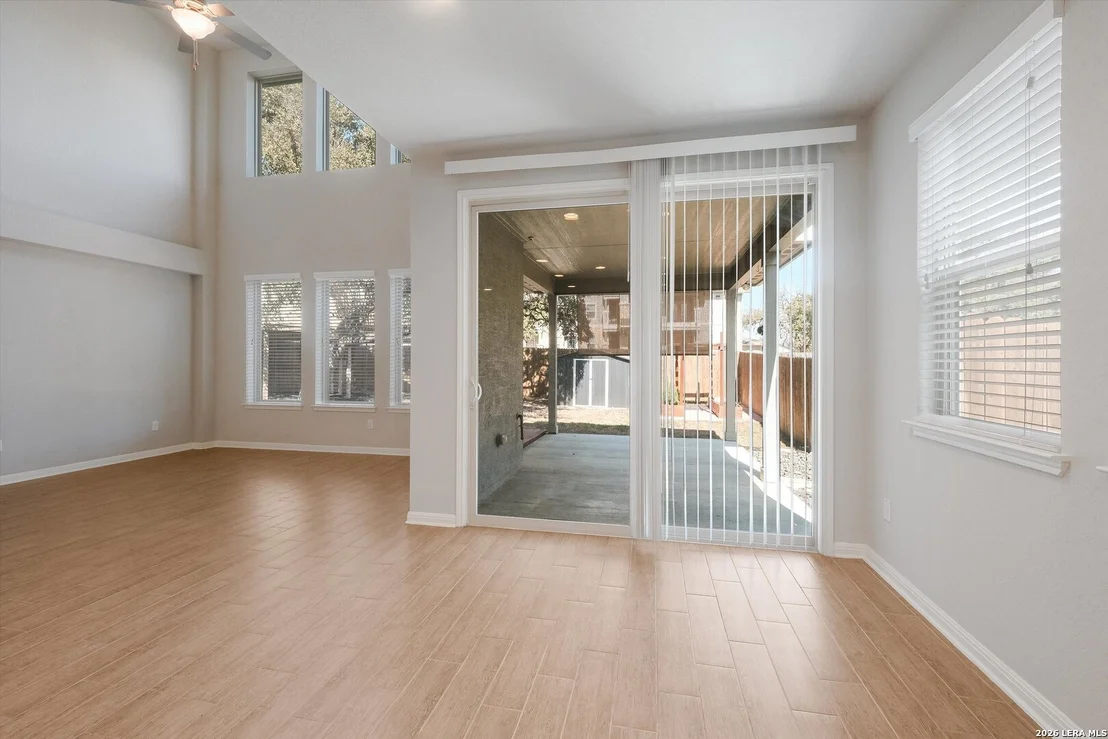 Photo of 13907 Tribeca