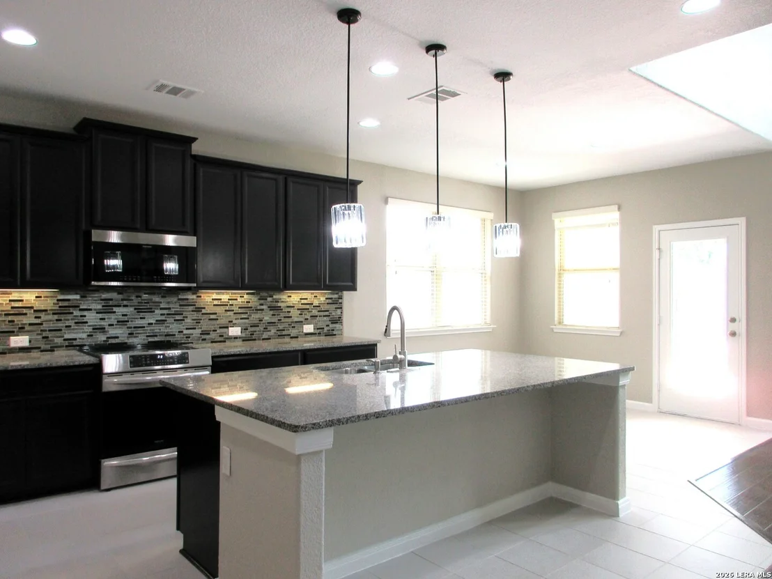 Photo of 261 PRAIRIE VIS