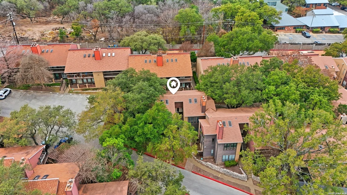 Photo of Unit 270 at 8633 Datapoint Dr