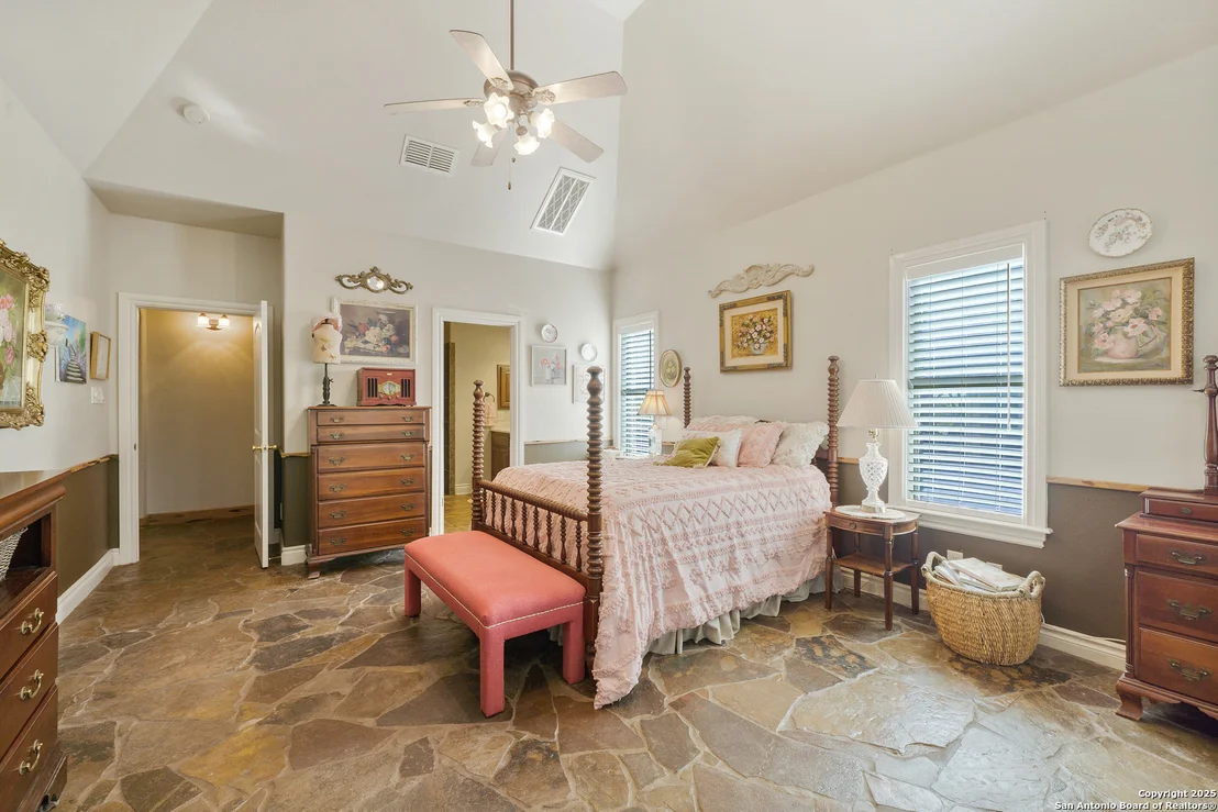 Photo of 219 SHEPHERDS CROOK