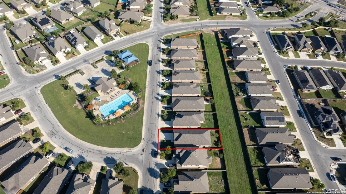 Photo of 8132 Dublin Frst