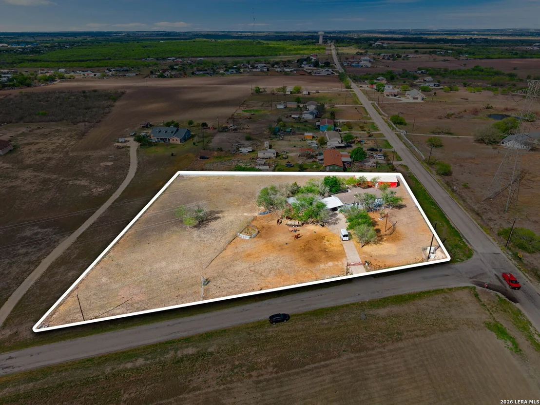 Photo of 2490 Schwab