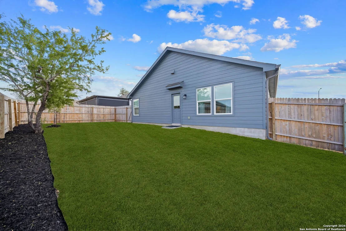 Photo of 5715 Mountain Point