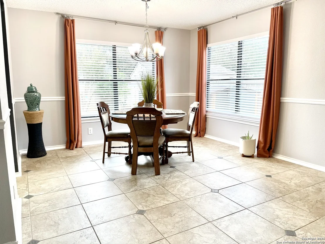 Photo of 9306 Sunlit