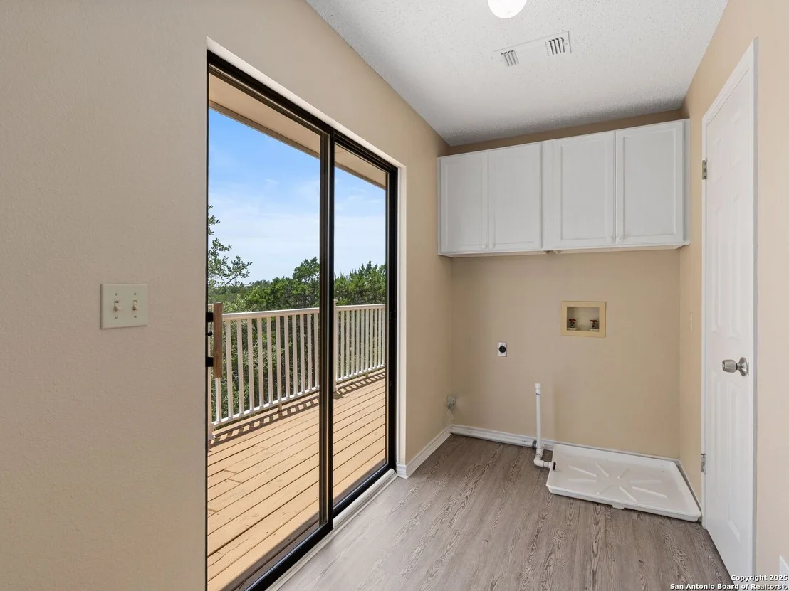 Photo of 200 Cedar Park