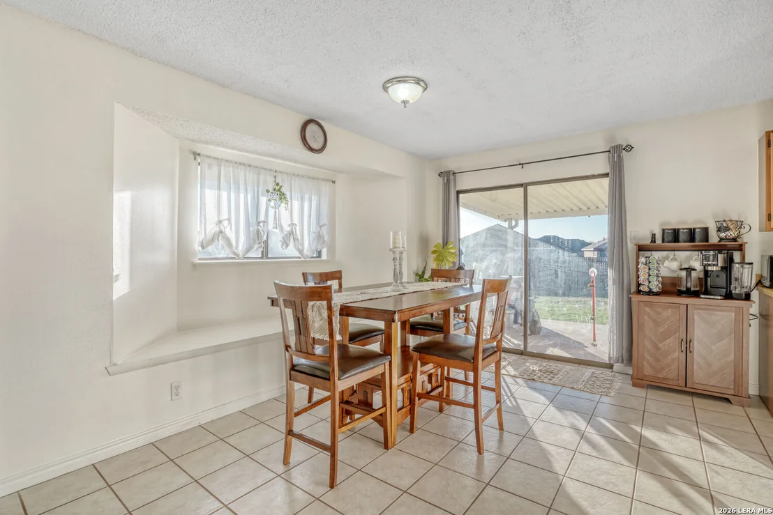 Photo of 8102 Bent Meadow