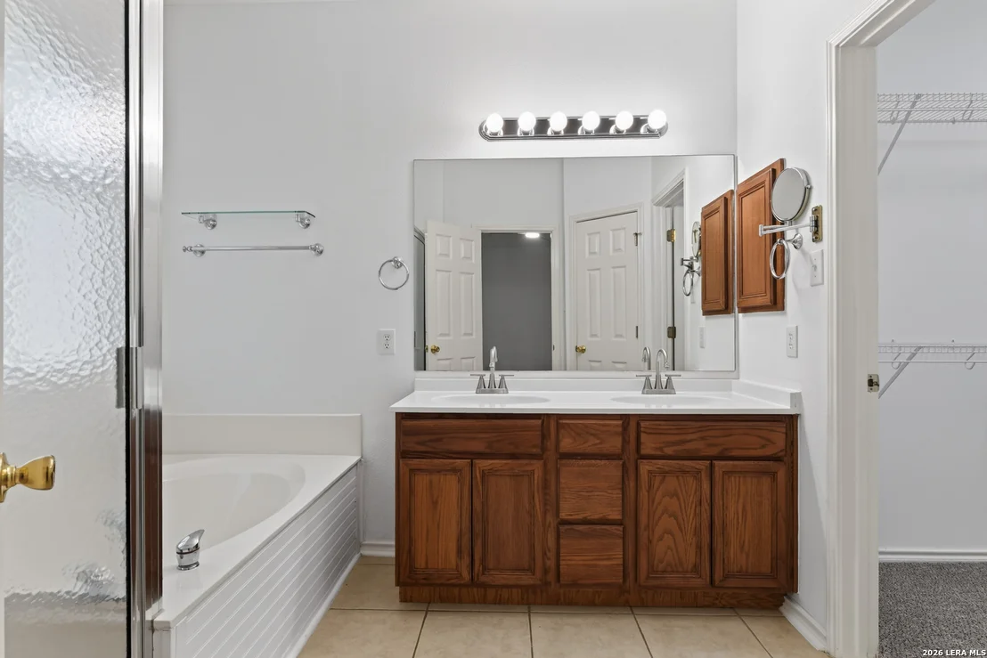 Photo of 14627 TIOGA BND