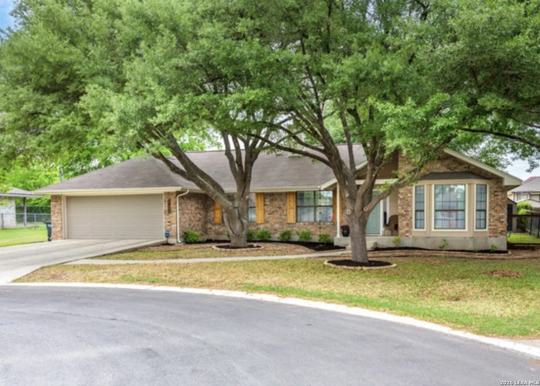 Photo of 1420 DEVIN DR