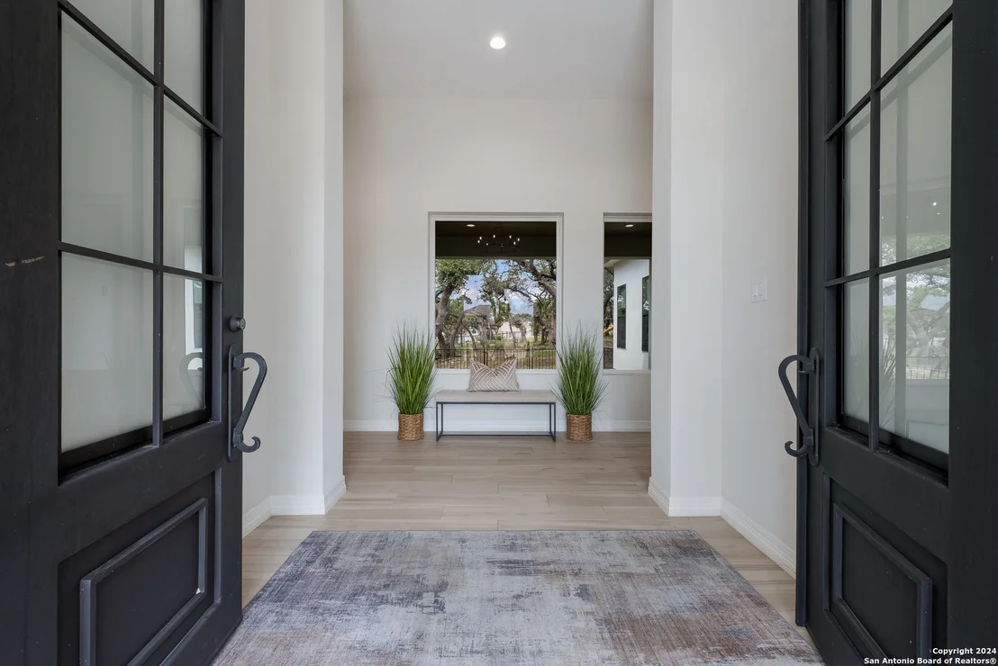 Photo of 718 post oak ridge