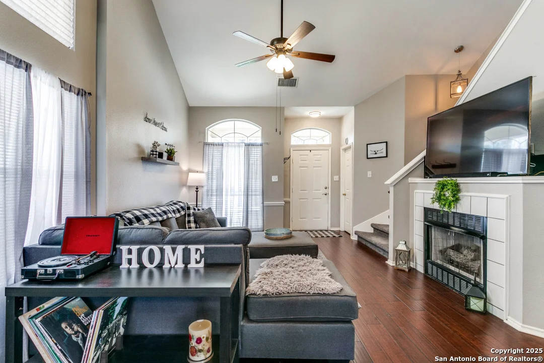 Photo of 7243 Burns Way