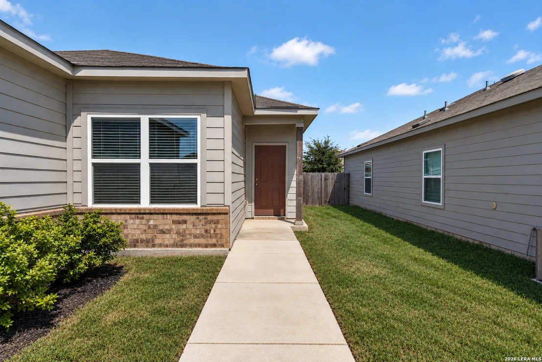 Photo of 3239 Farm Oak
