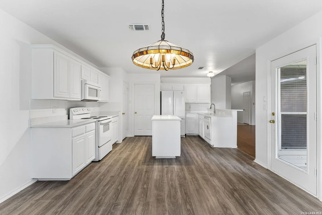 Photo of 2148 Stonehaven