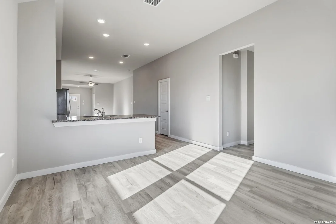 Photo of 11122 Schmidt Lane