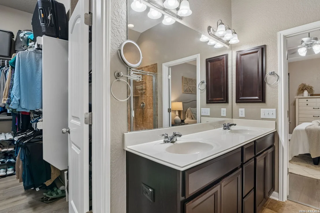 Photo of 10319 Salamanca