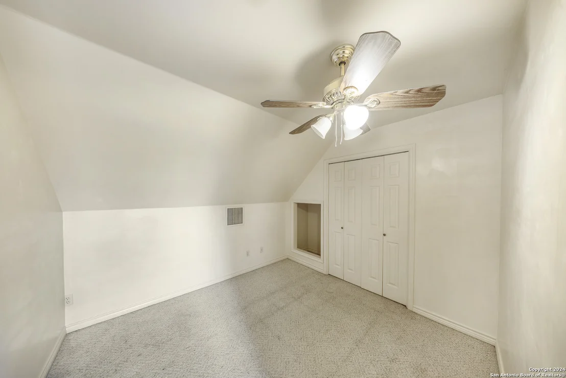 Photo of 3100 ROLLING OAKS DR