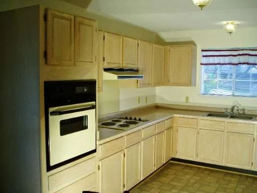 Photo of 1850 PIPESTONE DR