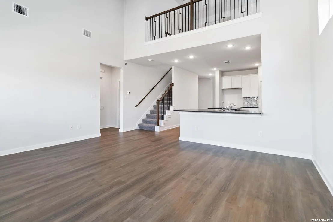 Photo of 129 ALYSSA CV