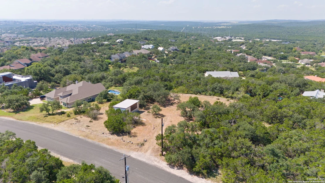Photo of 1056 FLAGSTONE DR