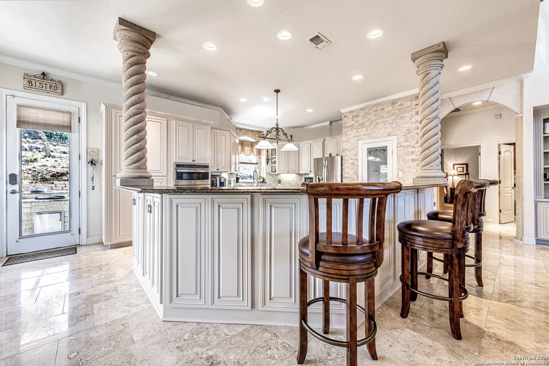 Photo of 112 Los Colinas