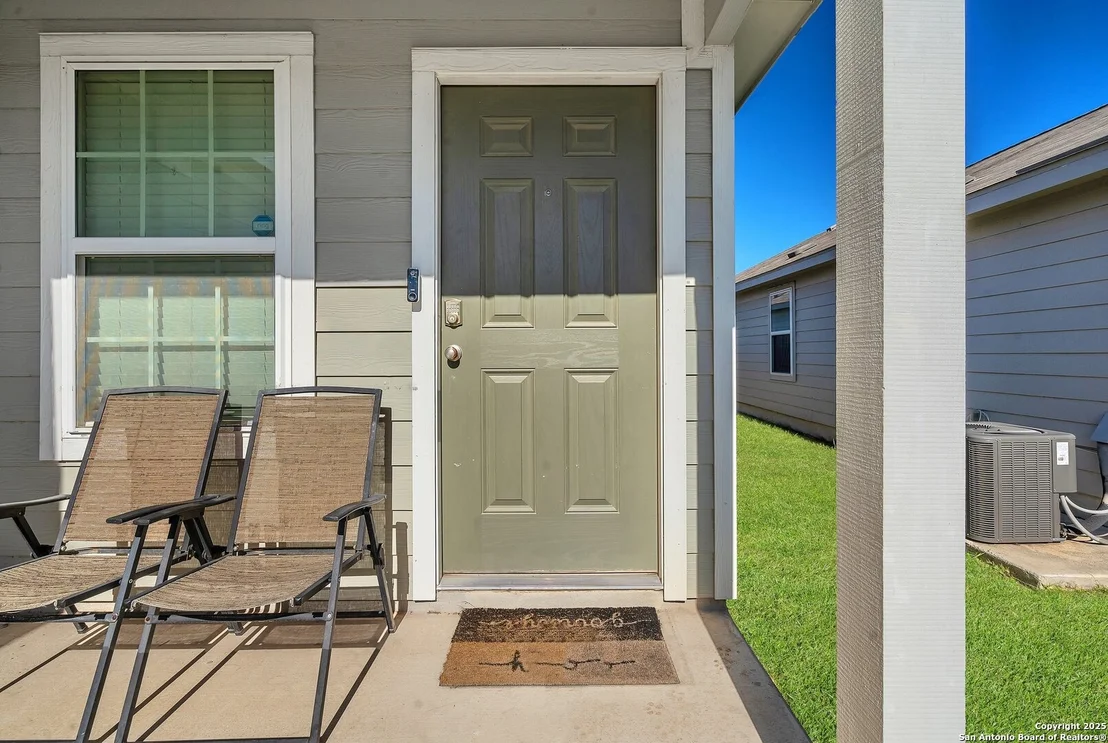 Photo of 4211 VOLCANO WAY