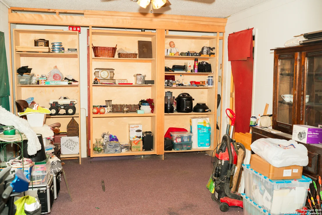 Photo of 300 N Wright