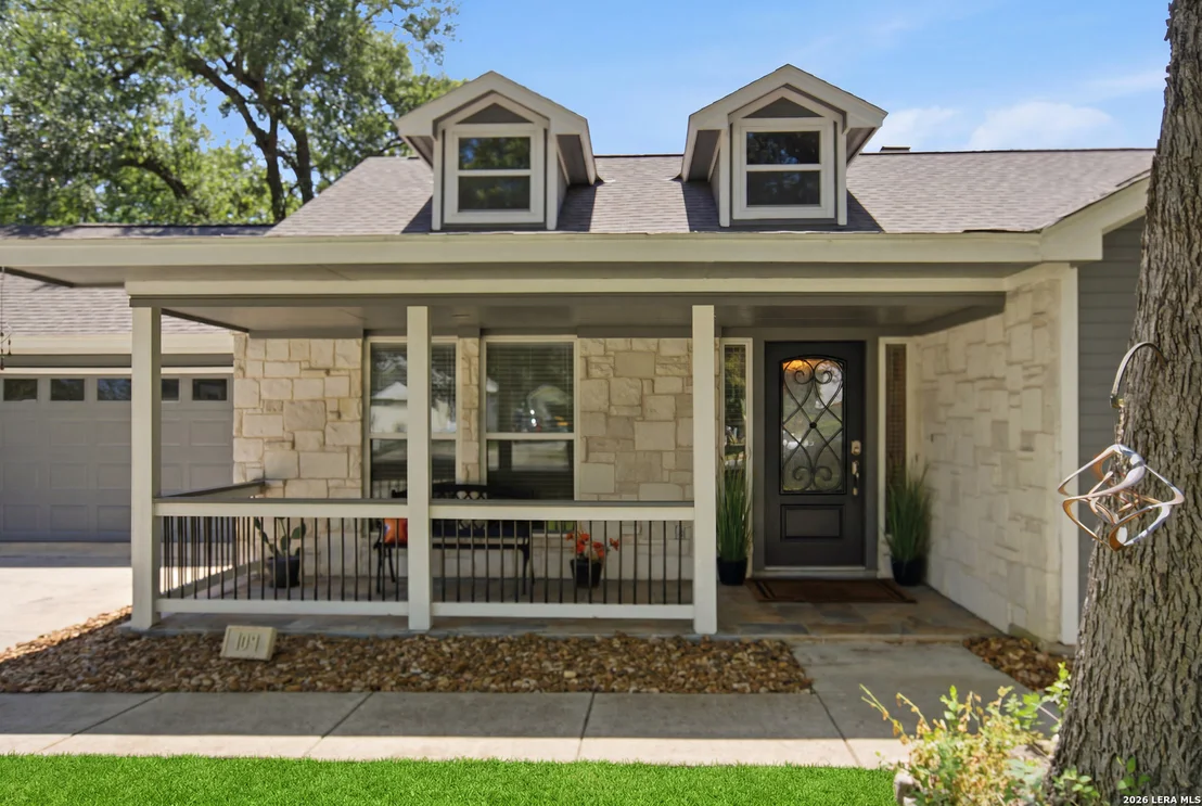 Photo of 109 CIBOLO CROSSING DR