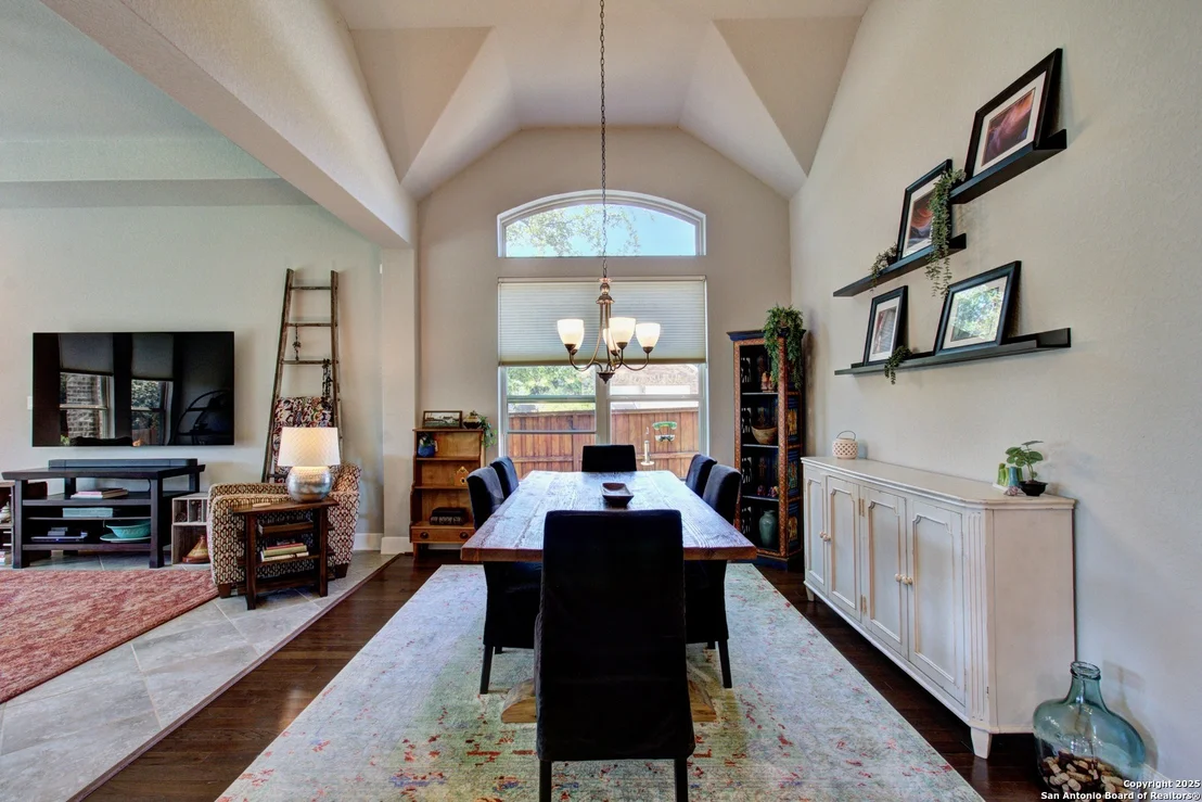 Photo of 3902 Monteverde