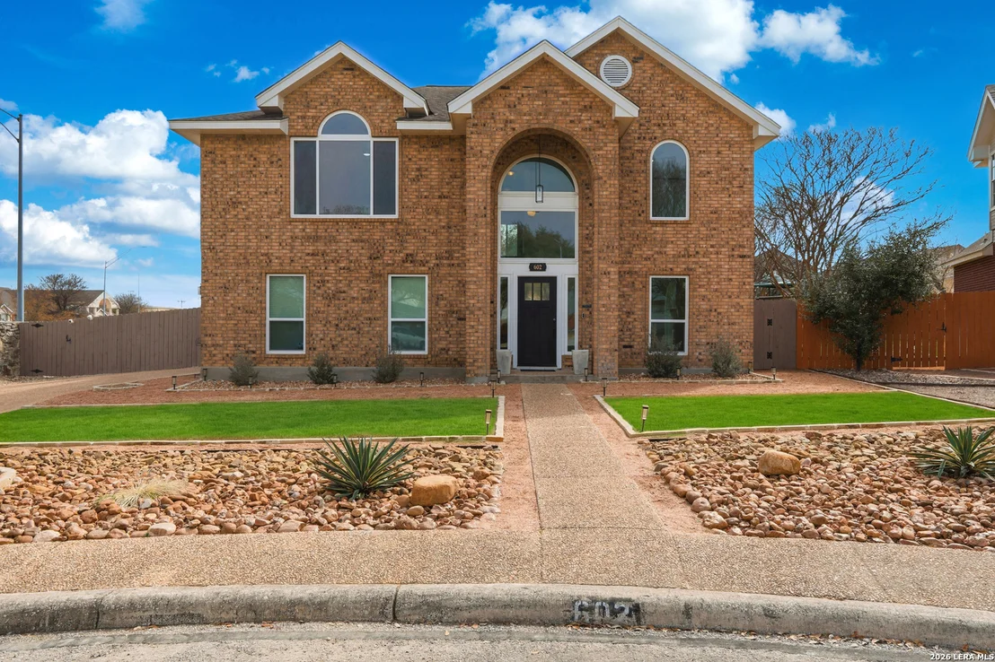 Photo of 602 Lightstone