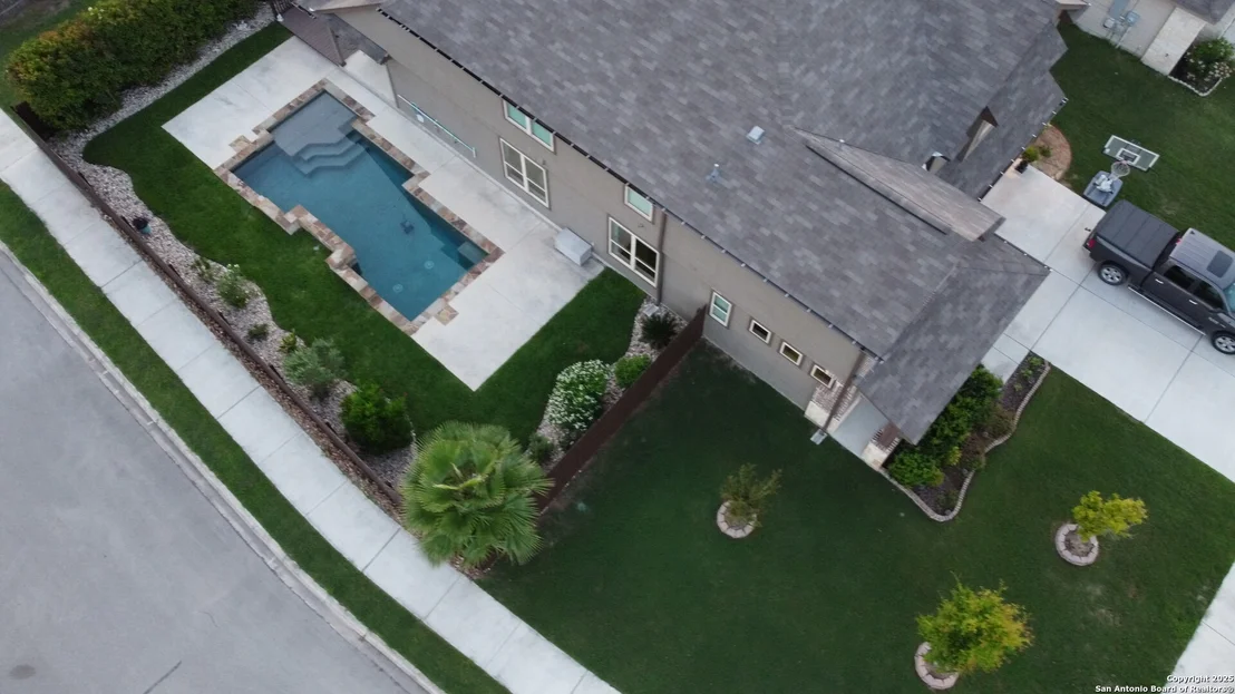 Photo of 505 Saddle Hill
