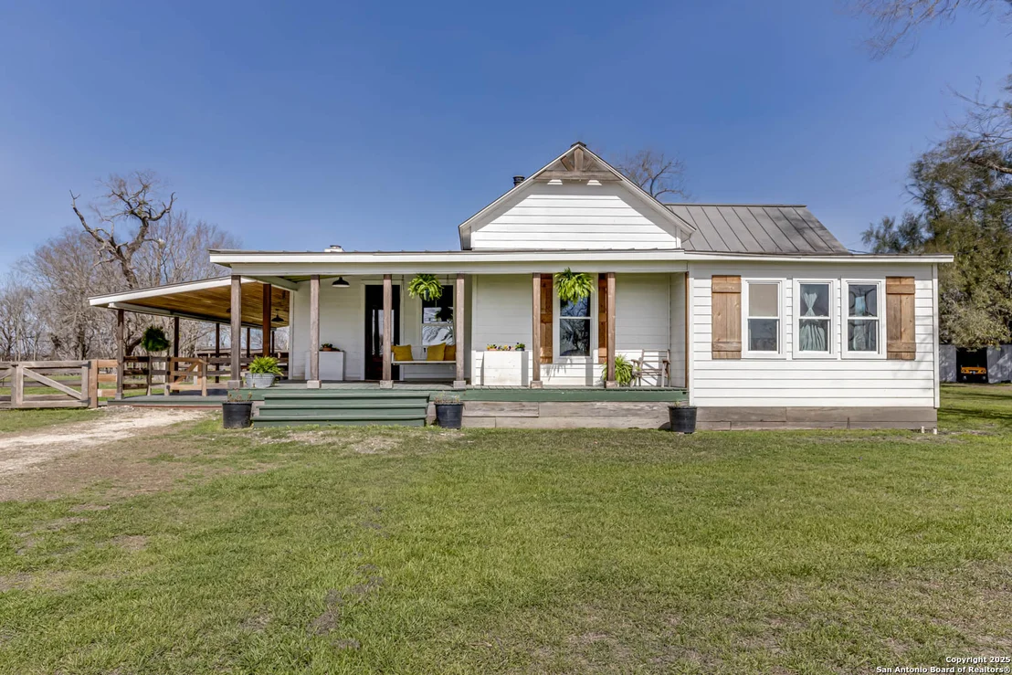 Photo of 15357 Miller Rd