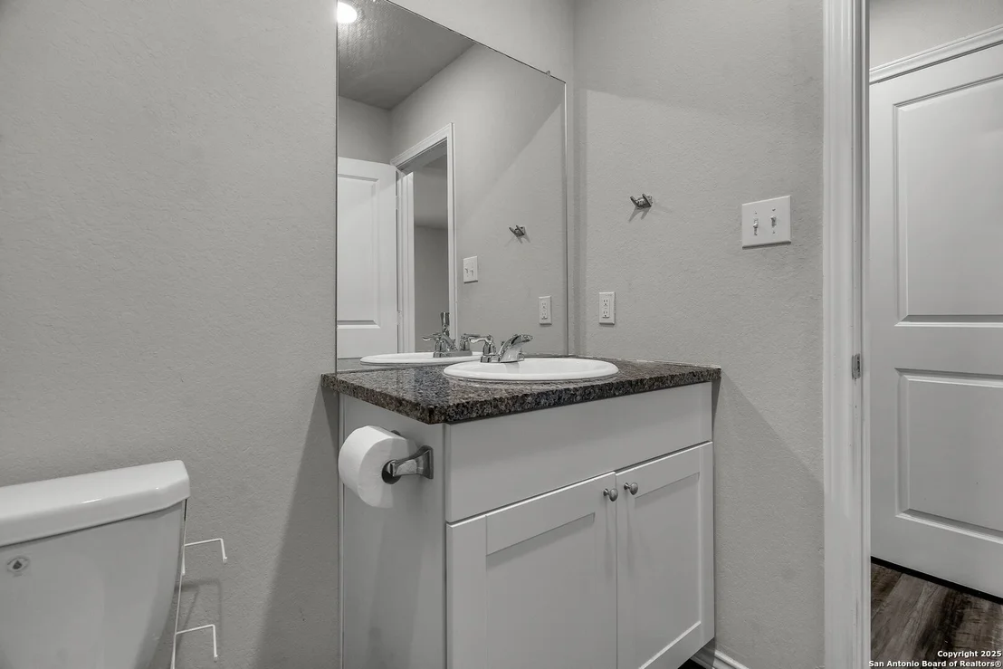 Photo of 4211 VOLCANO WAY