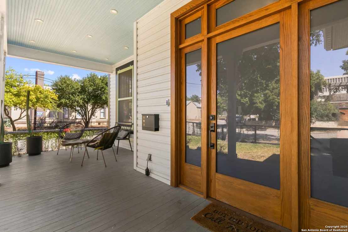 Photo of 232 Lavaca