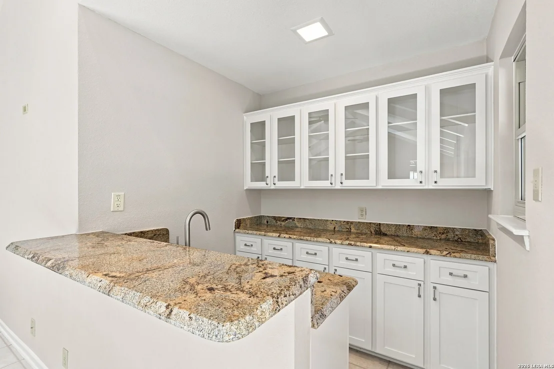 Photo of 102 IRONGATE RD
