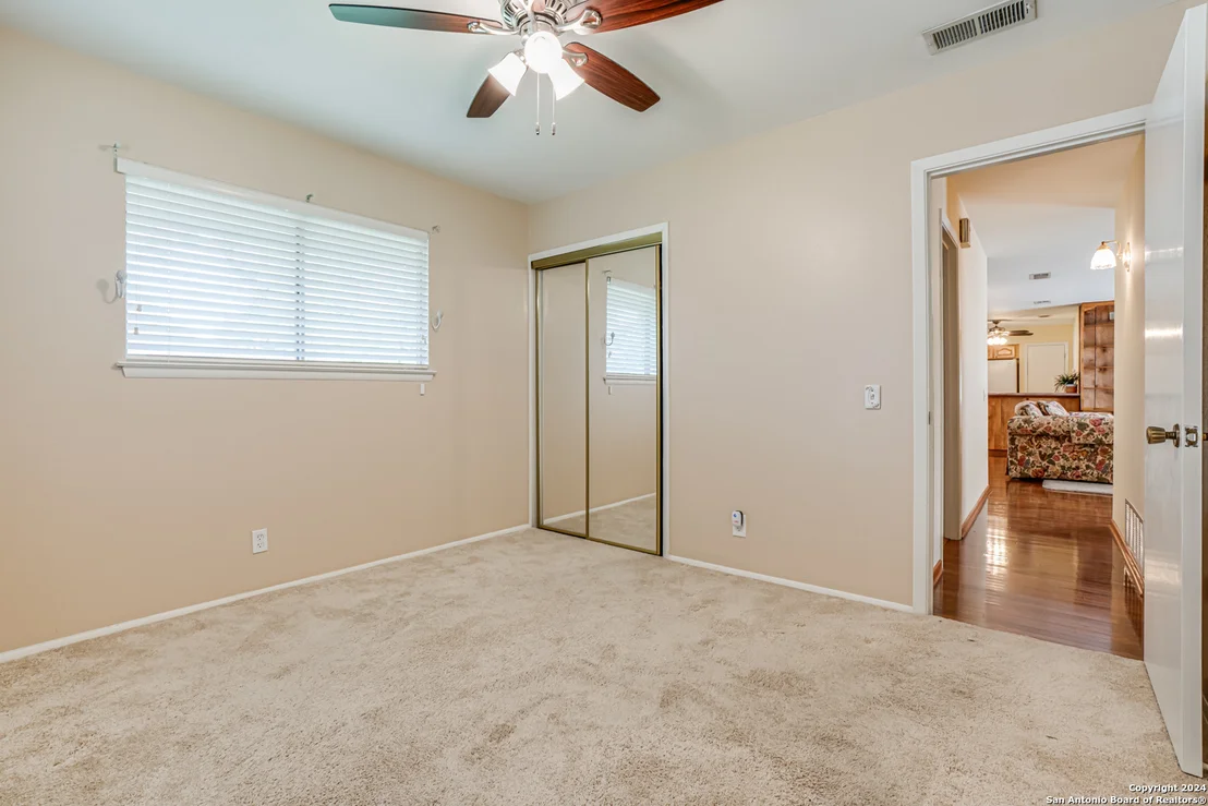 Photo of 7207 CASTLE GATE