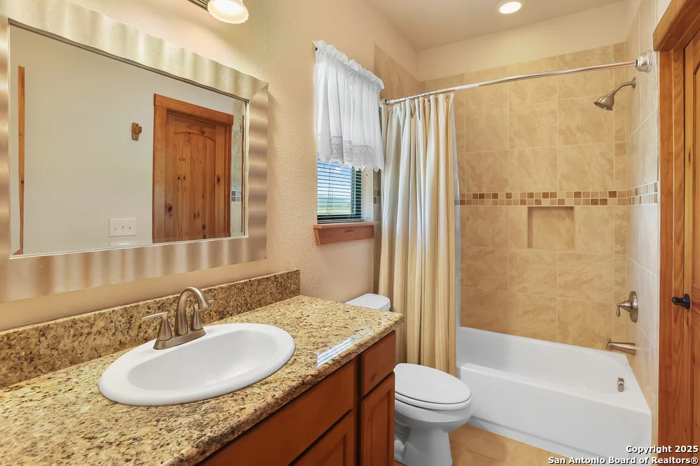 Photo of 867 RIVERTREE RD