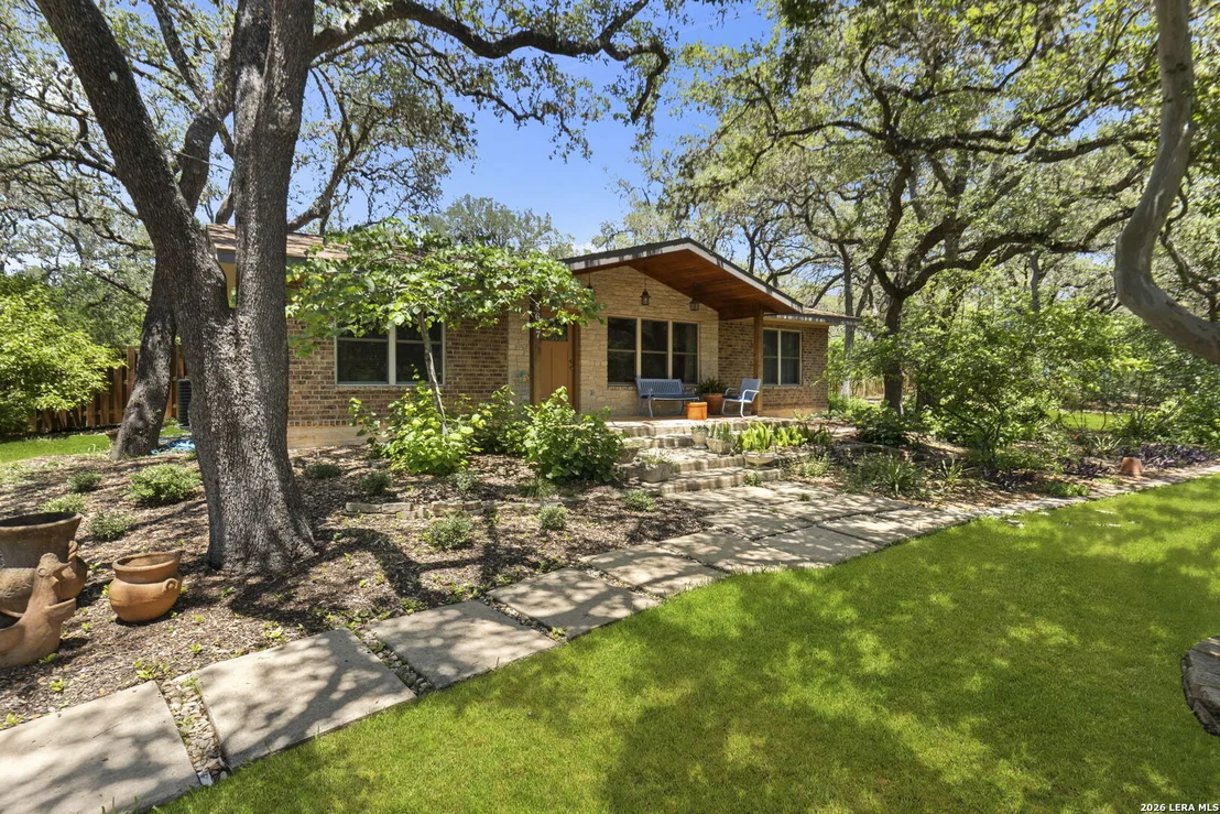 Photo of 8627 FLINT ROCK DR