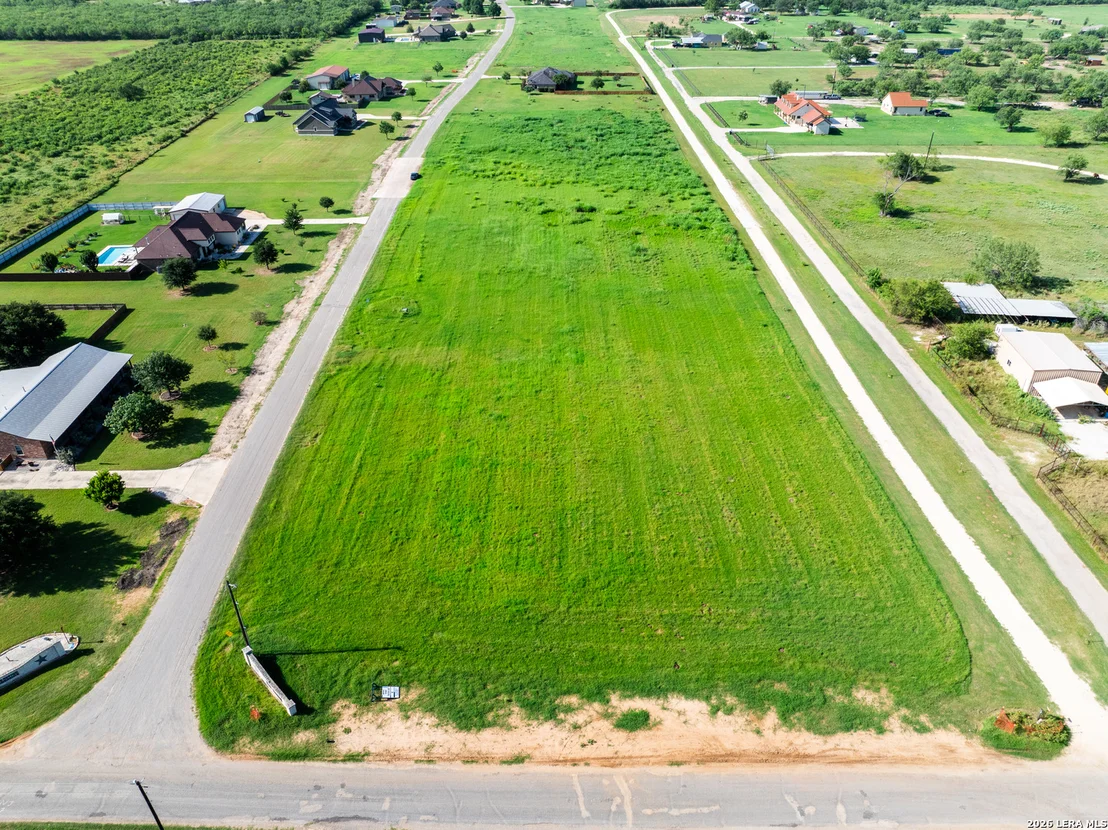 Photo of 114 COUNTY ROAD 684
