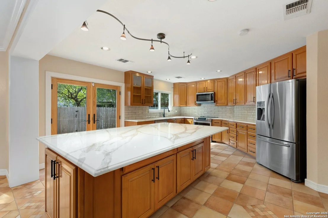 Photo of 14128 Emerald Hill
