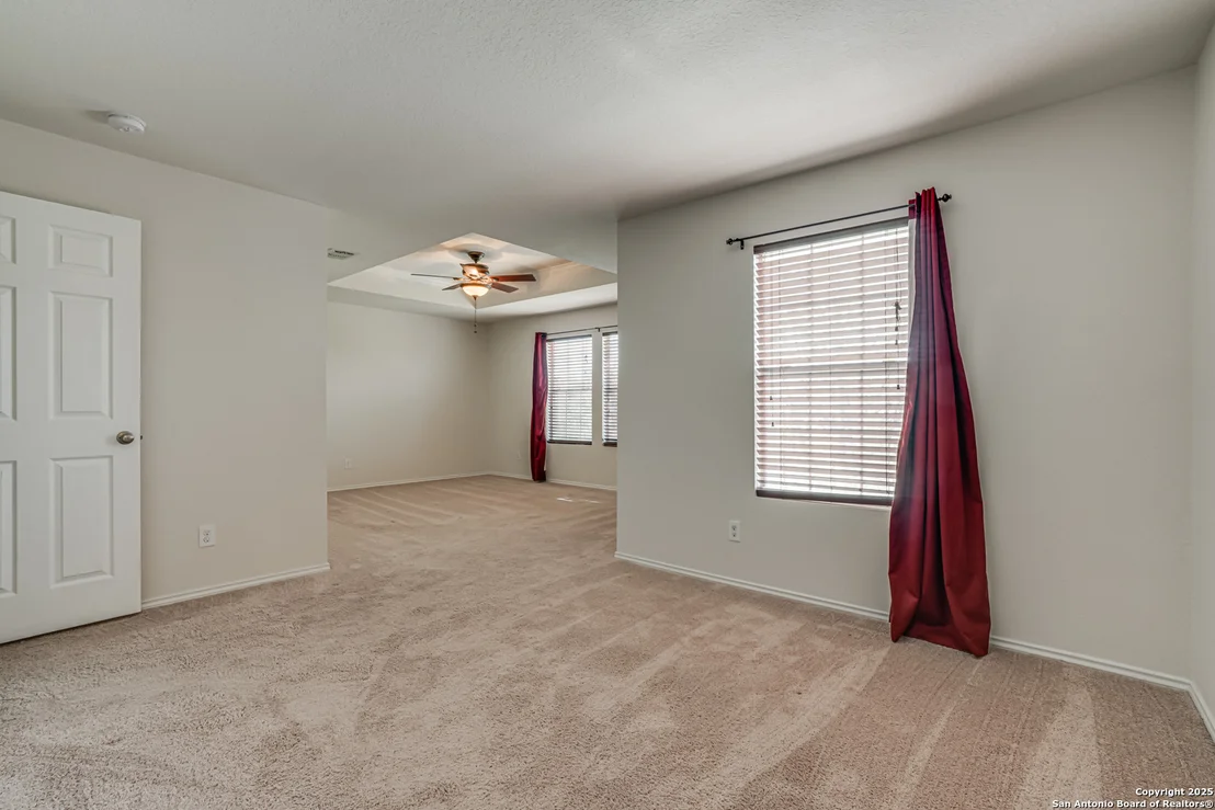 Photo of 8507 Silver Willow