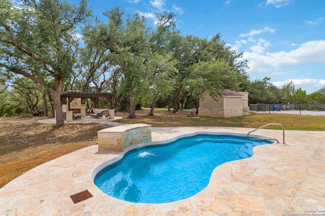 Photo of 1012 Rivers Peak